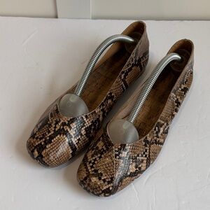 Kork-Ease Padilla Flats Leather Snakeprint Square Toe Flat